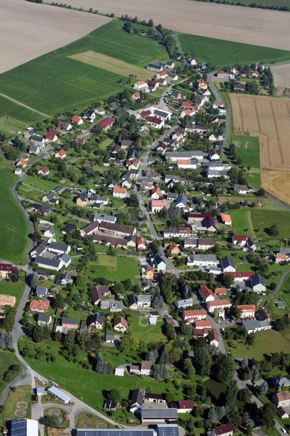 Aerial photograph Lückersdorf - View of the village of Lueckersdorf in the state of Saxony