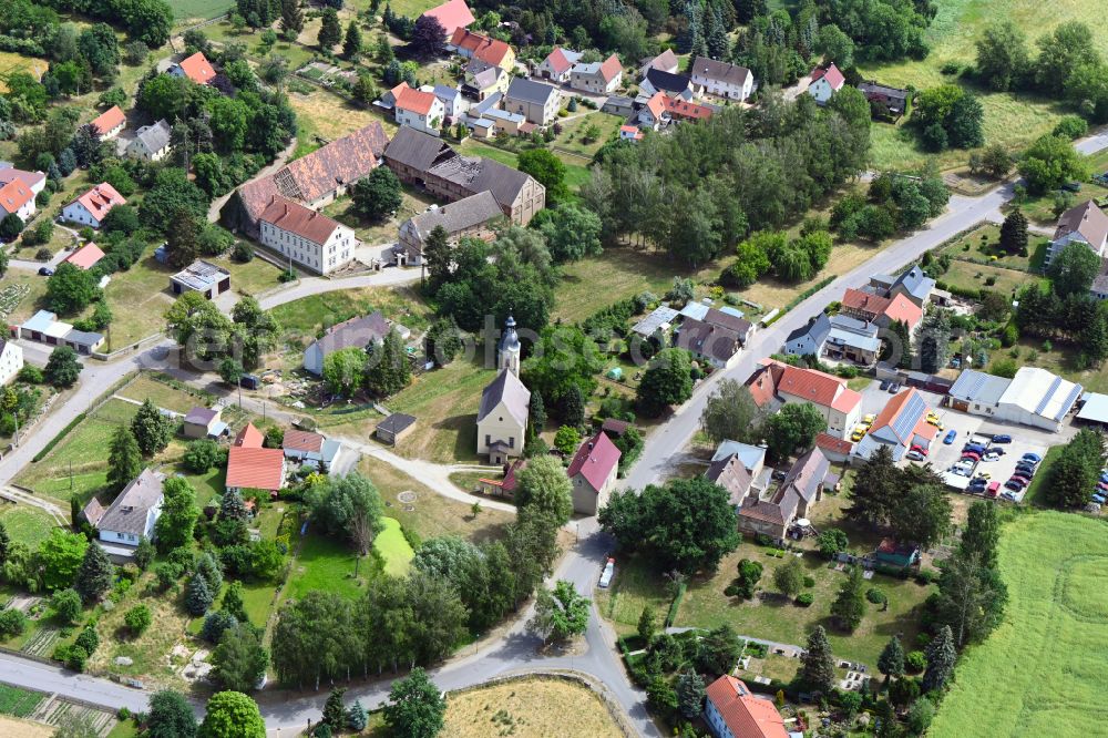 Zeitz from the bird's eye view: Village view in Loitsch in the state Saxony-Anhalt, Germany