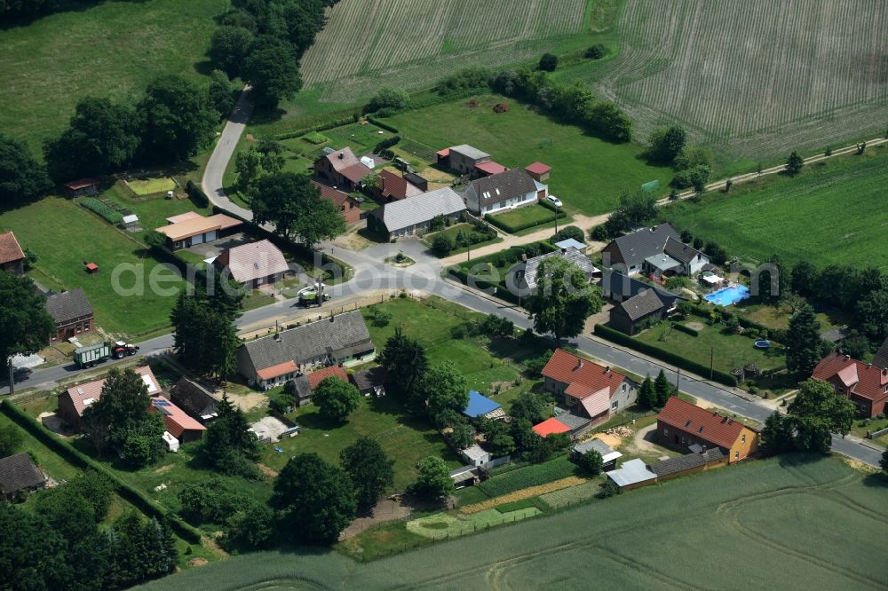 Neu Herzfeld from the bird's eye view: Village view of Neu Herzfeld in the state Mecklenburg - Western Pomerania