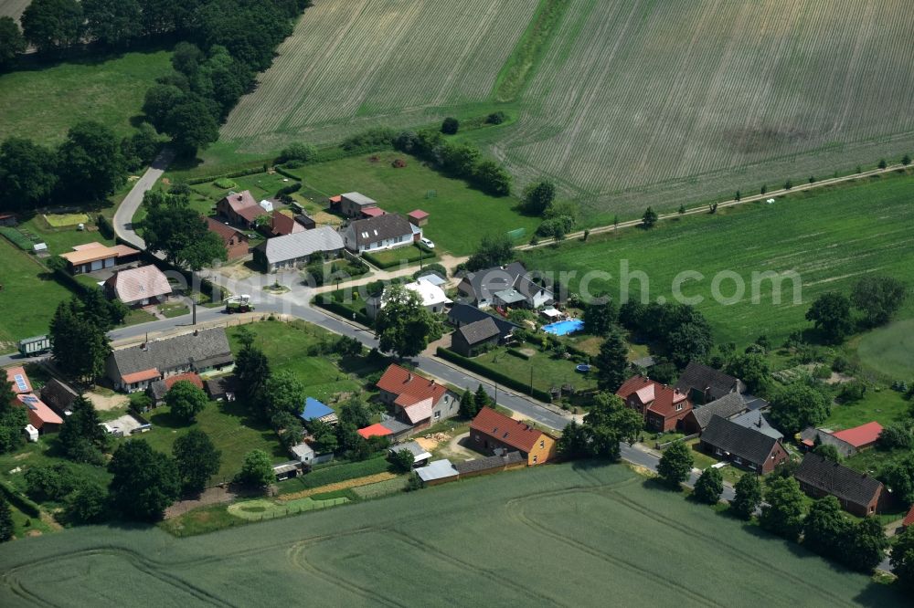 Aerial photograph Neu Herzfeld - Village view of Neu Herzfeld in the state Mecklenburg - Western Pomerania