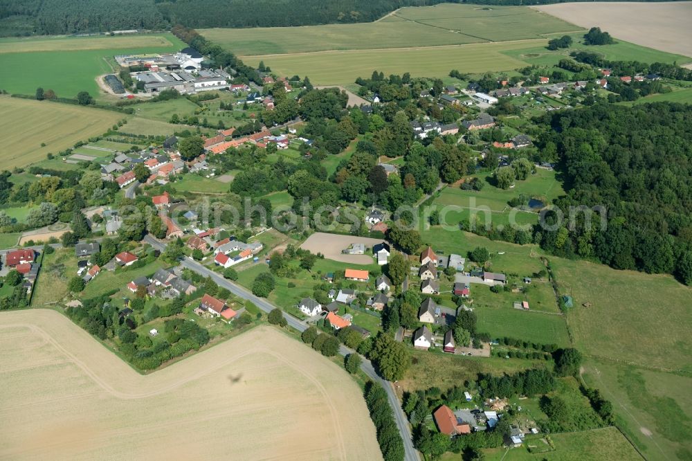 Aerial photograph Neuhof - Village view of Neuhof in the state Mecklenburg - Western Pomerania