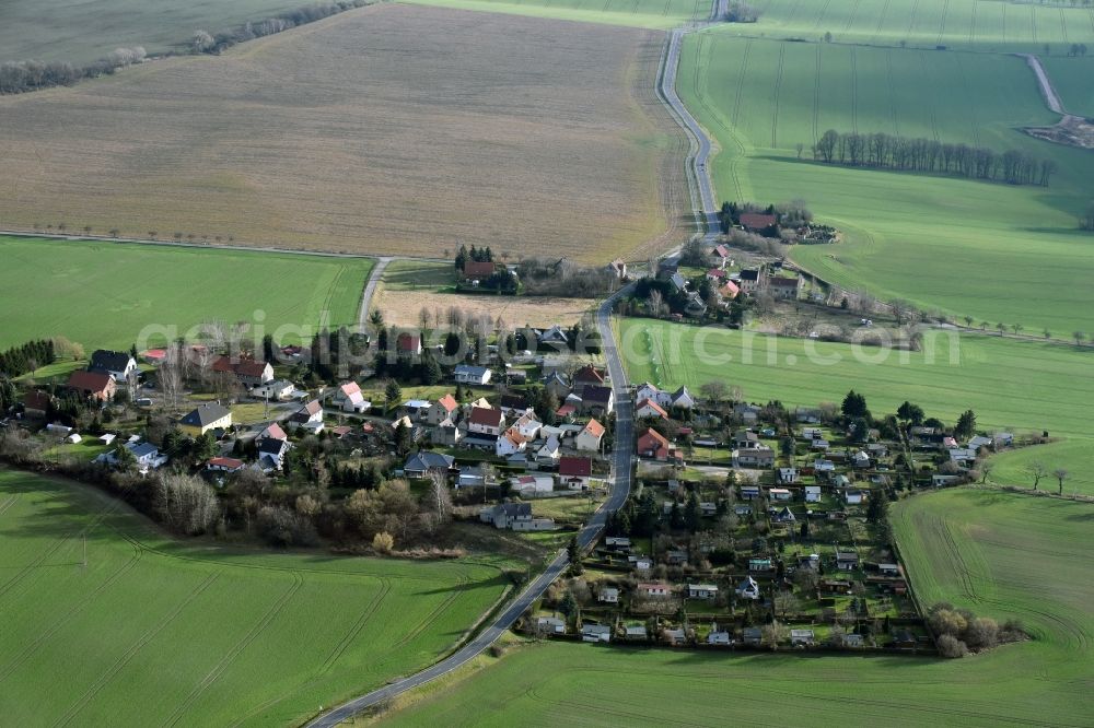 Meuselwitz from the bird's eye view: Village view of Neupoderschau in the state Thuringia