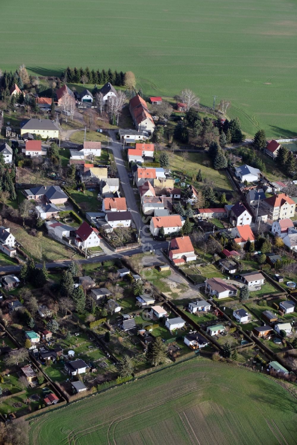 Meuselwitz from the bird's eye view: Village view of Neupoderschau in the state Thuringia