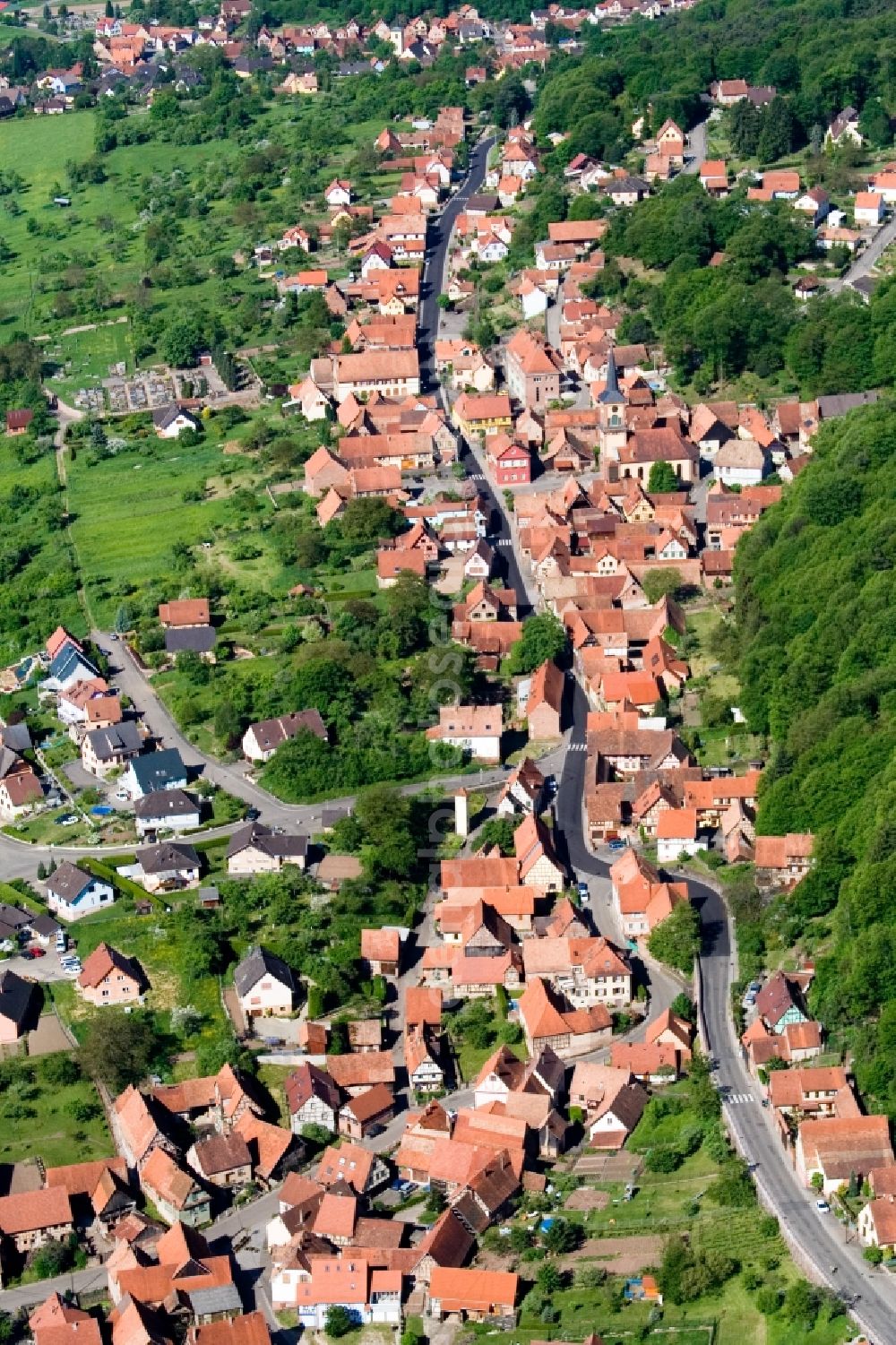 Aerial photograph Offwiller - Village view in Offwiller in Grand Est, France