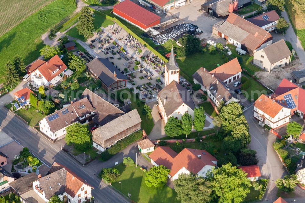 Aerial photograph Rheinau - Village view in the district Linx in Rheinau in the state Baden-Wuerttemberg, Germany