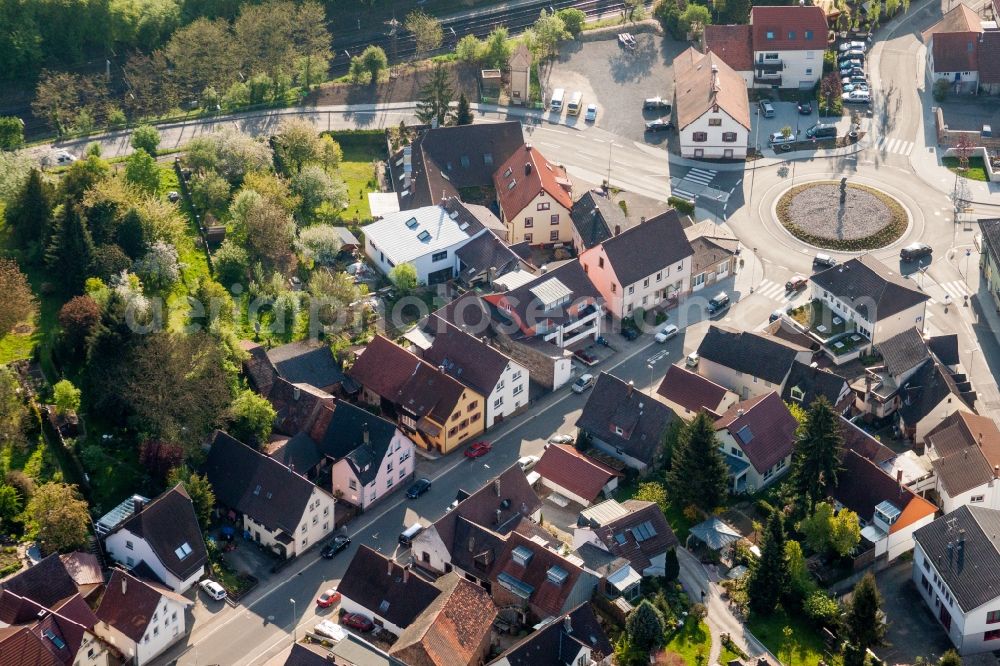 Pfinztal from the bird's eye view: Village view in the district Wilferdingen in Pfinztal in the state Baden-Wuerttemberg, Germany