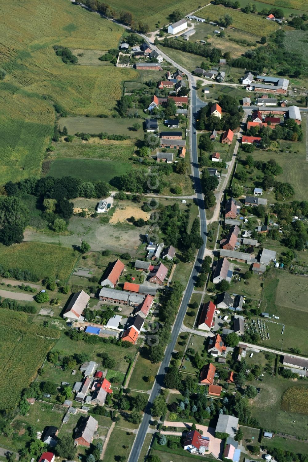 Parmen Nordwestuckermark from above - Village view of Parmen - Nordwestuckermark in the state Brandenburg