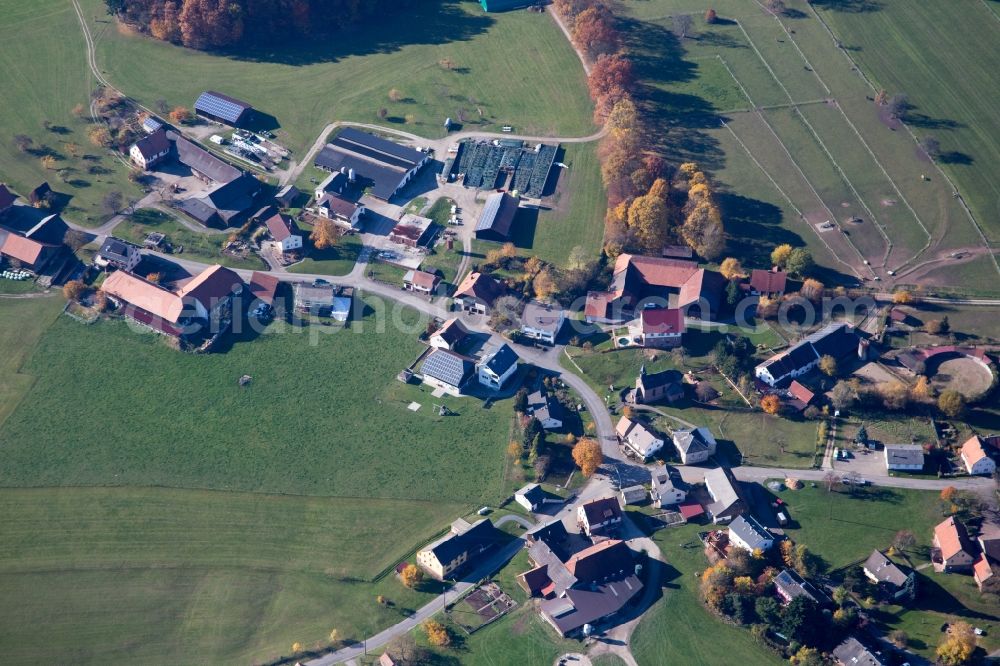 Breitenbuch from the bird's eye view: Village - view on the edge of agricultural fields and farmland in Breitenbuch in the state Bavaria