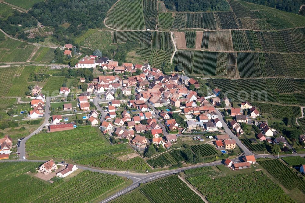 Aerial image Dieffenthal - Village - view on the edge of agricultural fields and farmland in Dieffenthal in Grand Est, France