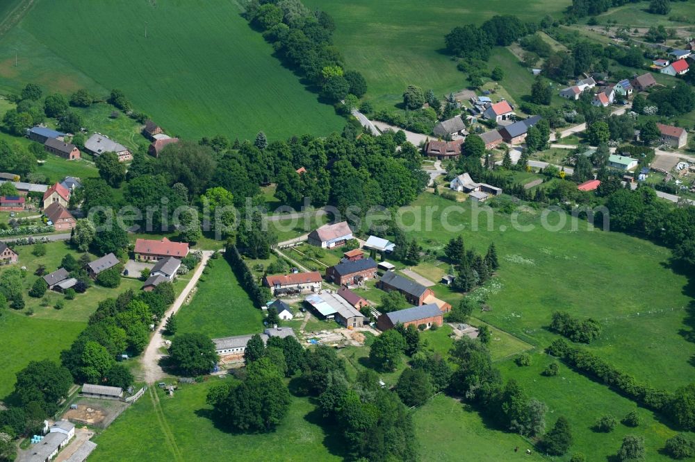 Aerial photograph Drefahl - Village - view on the edge of agricultural fields and farmland in Drefahl in the state Mecklenburg - Western Pomerania, Germany