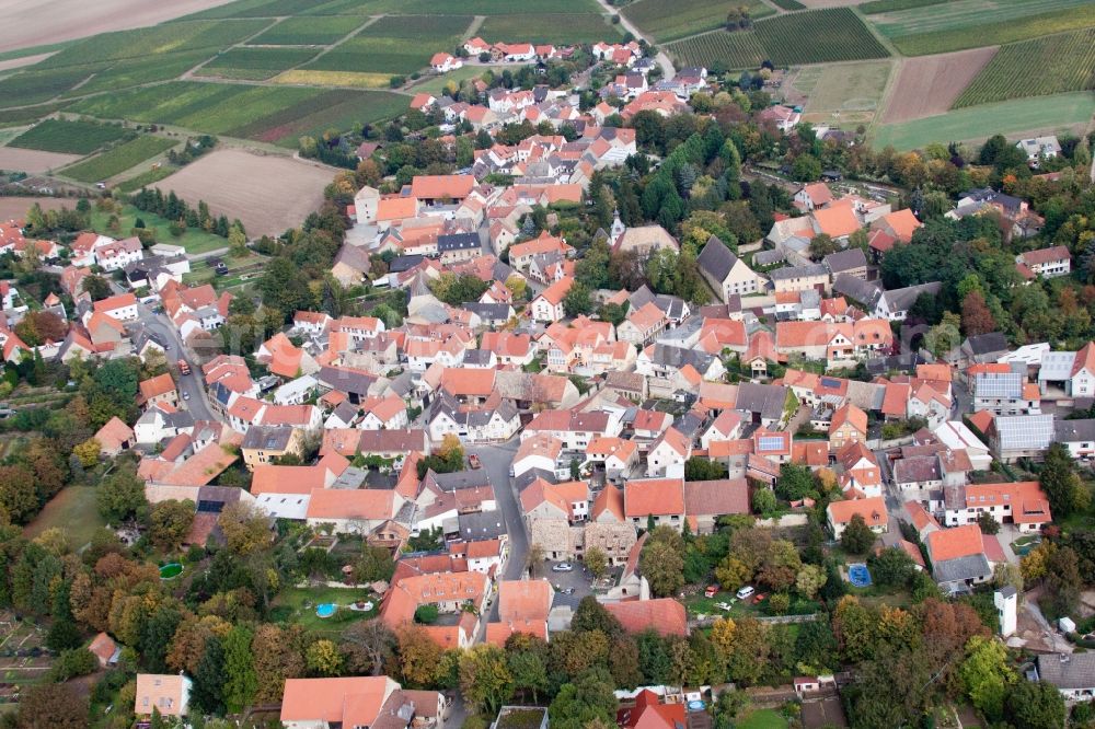 Eppelsheim from the bird's eye view: Village - view on the edge of agricultural fields and farmland in Eppelsheim in the state Rhineland-Palatinate