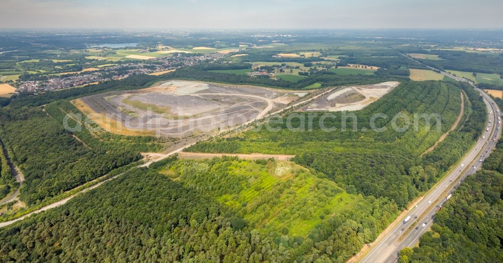 Hünxe from above - Village - view on the edge of agricultural fields and farmland in Huenxe in the state North Rhine-Westphalia, Germany