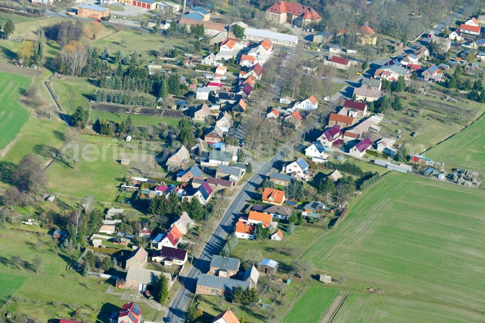 Aerial photograph Lindenberg - Village - view on the edge of agricultural fields and farmland in Lindenberg in the state Brandenburg, Germany