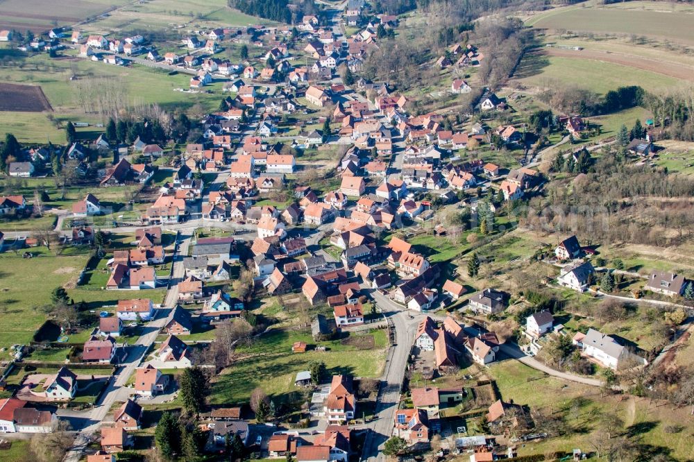 Aerial photograph Lobsann - Village - view on the edge of agricultural fields and farmland in Lobsann in Grand Est, France