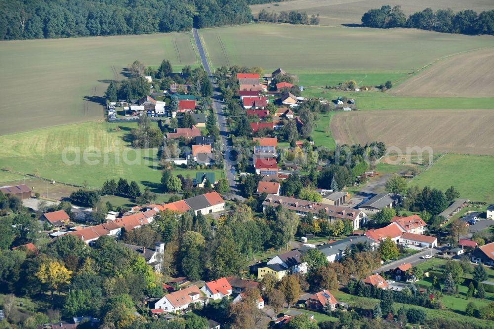 Aerial image Molkenberg - Village - view on the edge of agricultural fields and farmland in Molkenberg in the state Brandenburg, Germany