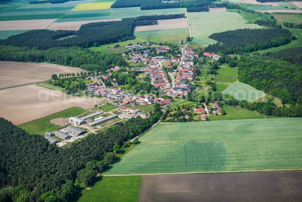 Aerial photograph Nichel - Village - view on the edge of agricultural fields and farmland in Nichel in the state Brandenburg, Germany