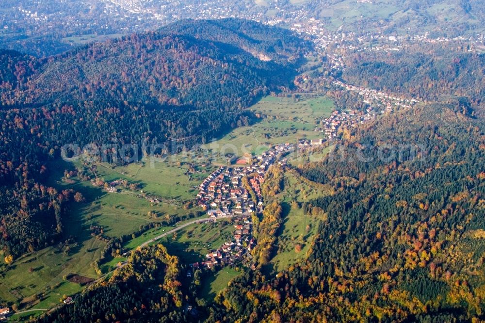 Aerial photograph Baden-Baden - Village - view on the edge of agricultural fields and farmland in the district Geroldsau in Baden-Baden in the state Baden-Wuerttemberg, Germany