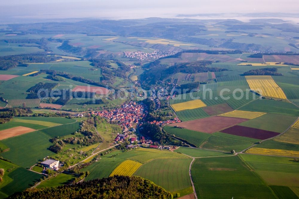 Aerial photograph Königheim - Village - view on the edge of agricultural fields and farmland in the district Gissigheim in Koenigheim in the state Baden-Wuerttemberg, Germany