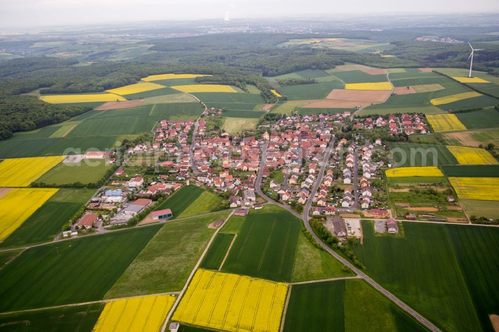 Aerial image Üchtelhausen - Village - view on the edge of agricultural fields and farmland in the district Hesselbach in Uechtelhausen in the state Bavaria, Germany