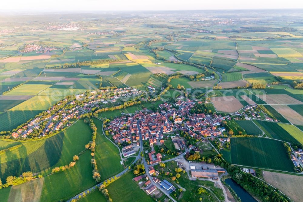 Aerial photograph Hofheim in Unterfranken - Village - view on the edge of agricultural fields and farmland in the district Ruegheim in Hofheim in Unterfranken in the state Bavaria, Germany