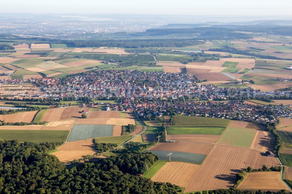 Großbottwar from the bird's eye view: Village - view on the edge of agricultural fields and farmland in the district Winzerhausen in Grossbottwar in the state Baden-Wuerttemberg, Germany