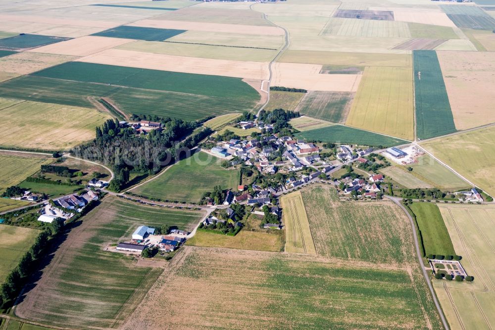 Aerial photograph Rhodon - Village - view on the edge of agricultural fields and farmland in Rhodon in Centre-Val de Loire, France