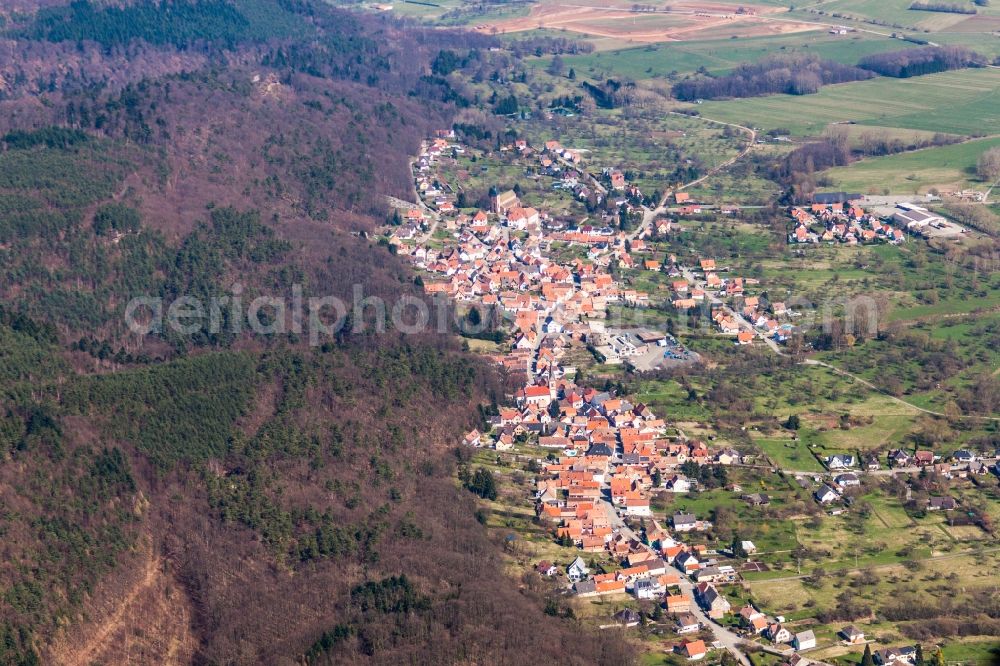 Saint-Jean-Saverne from the bird's eye view: Village - view on the edge of agricultural fields and farmland in Saint-Jean-Saverne in Grand Est, France