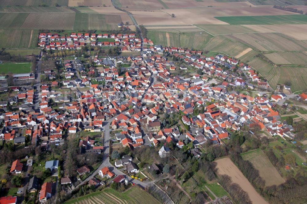 Schornsheim from the bird's eye view: Village - view on the edge of agricultural fields and farmland in Schornsheim in the state Rhineland-Palatinate