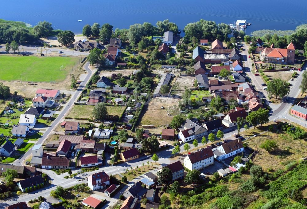 Aerial image Seeblick - Village - view on the edge of agricultural fields and farmland in Seeblick in the state Brandenburg, Germany