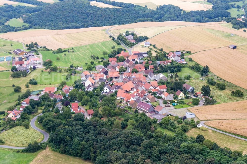 Aerial photograph Seelen - Village - view on the edge of agricultural fields and farmland in Seelen in the state Rhineland-Palatinate, Germany