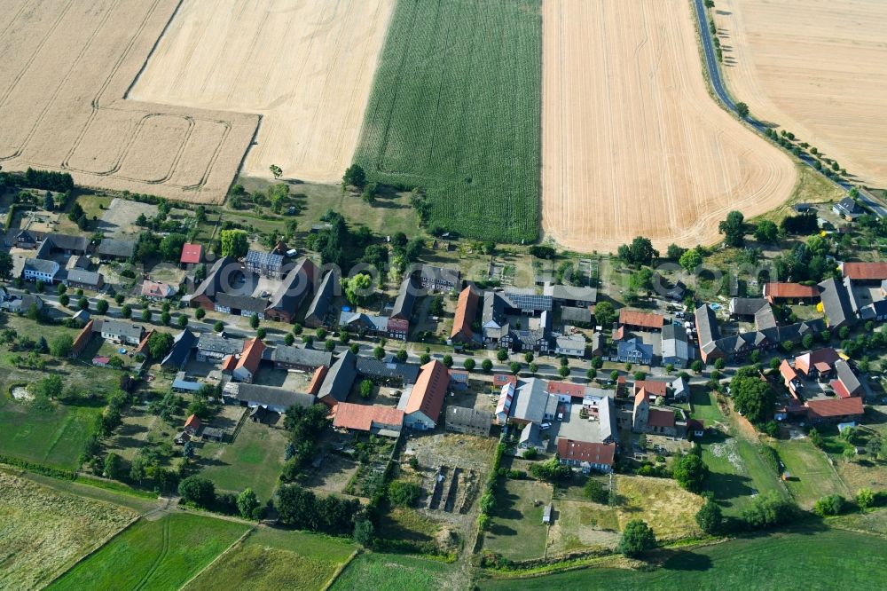 Aerial image Thielbeer - Village - view on the edge of agricultural fields and farmland in Thielbeer in the state Saxony-Anhalt, Germany