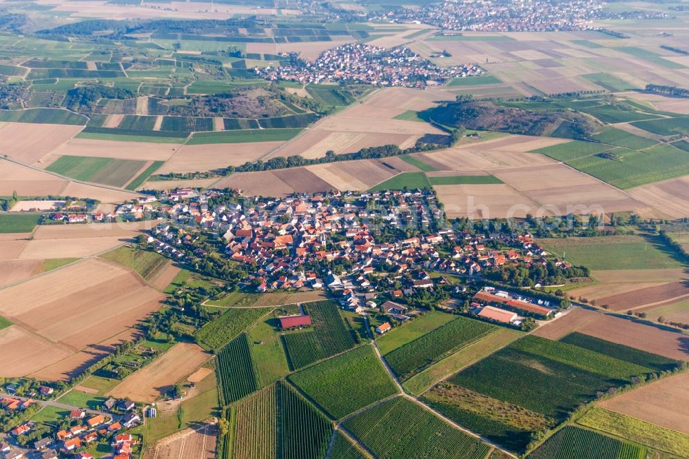 Aerial image Wonsheim - Village - view on the edge of agricultural fields and farmland in Wonsheim in the state Rhineland-Palatinate, Germany