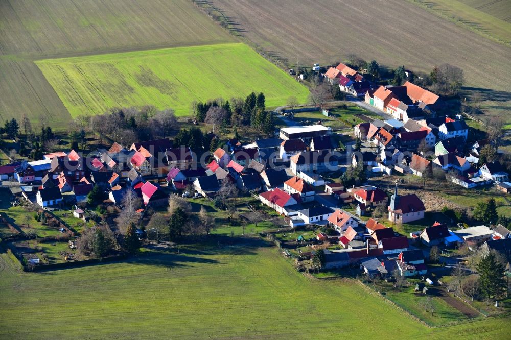 Zaunröden from the bird's eye view: Village - view on the edge of agricultural fields and farmland in Zaunroeden in the state Thuringia, Germany