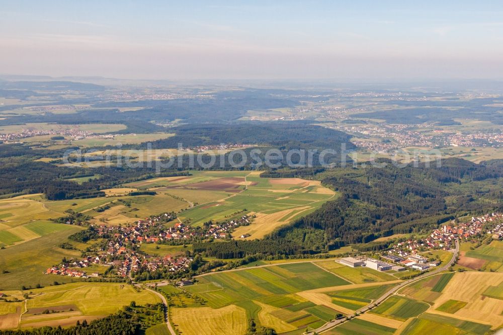 Aerial photograph Zepfenhan - Village - view on the edge of agricultural fields and farmland in Zepfenhan in the state Baden-Wurttemberg, Germany