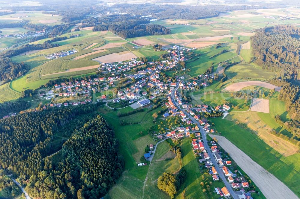 Zoznegg from the bird's eye view: Village - view on the edge of agricultural fields and farmland in Zoznegg in the state Baden-Wurttemberg, Germany