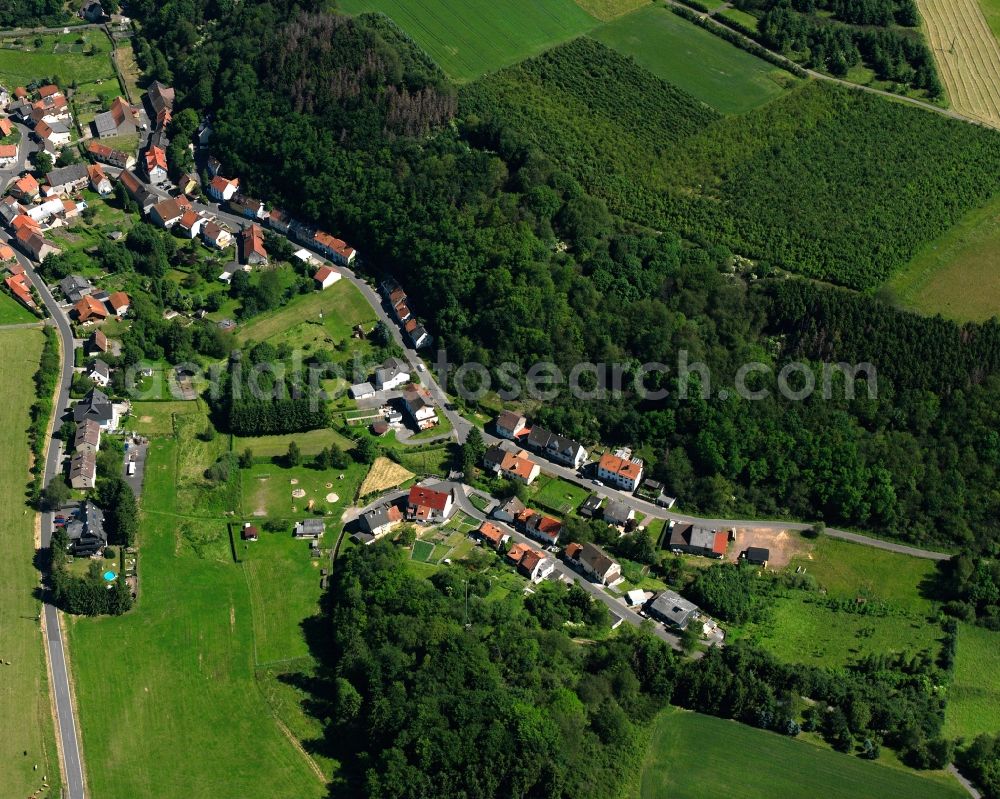 Aerial photograph Berschweiler bei Baumholder - Village - view on the edge of forested areas in Berschweiler bei Baumholder in the state Rhineland-Palatinate, Germany