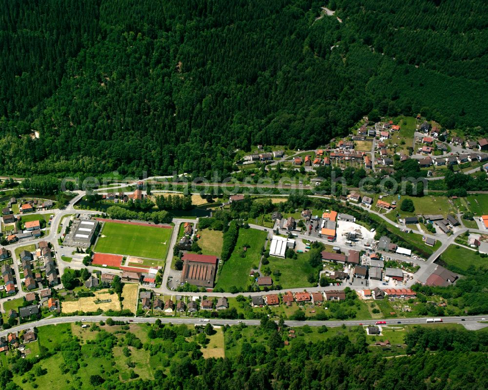 Calmbach from the bird's eye view: Village - view on the edge of forested areas in Calmbach in the state Baden-Wuerttemberg, Germany