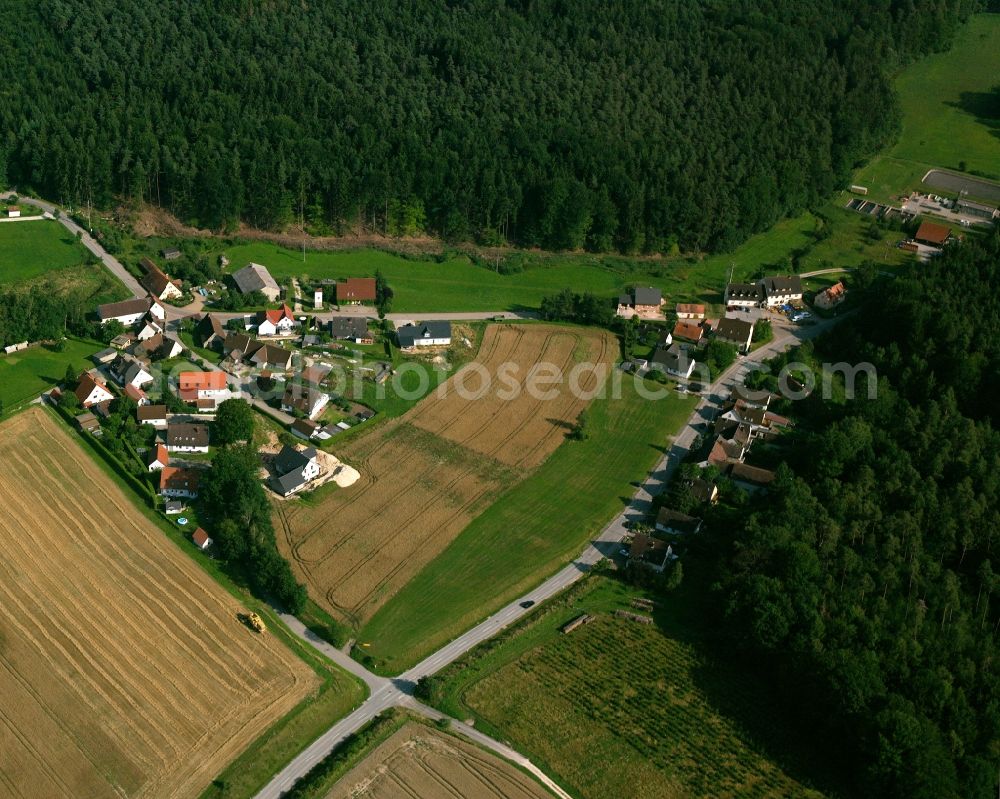 Aerial photograph Erlmühle - Village - view on the edge of forested areas in Erlmühle in the state Bavaria, Germany