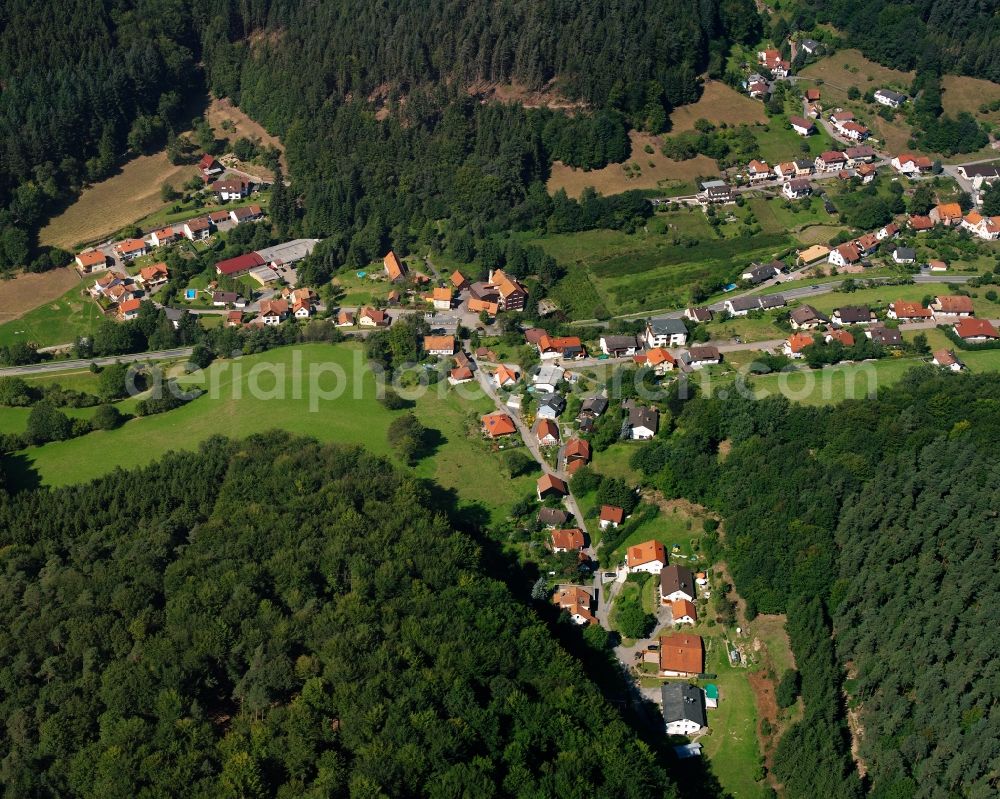 Gammelsbach from the bird's eye view: Village - view on the edge of forested areas in Gammelsbach in the state Hesse, Germany