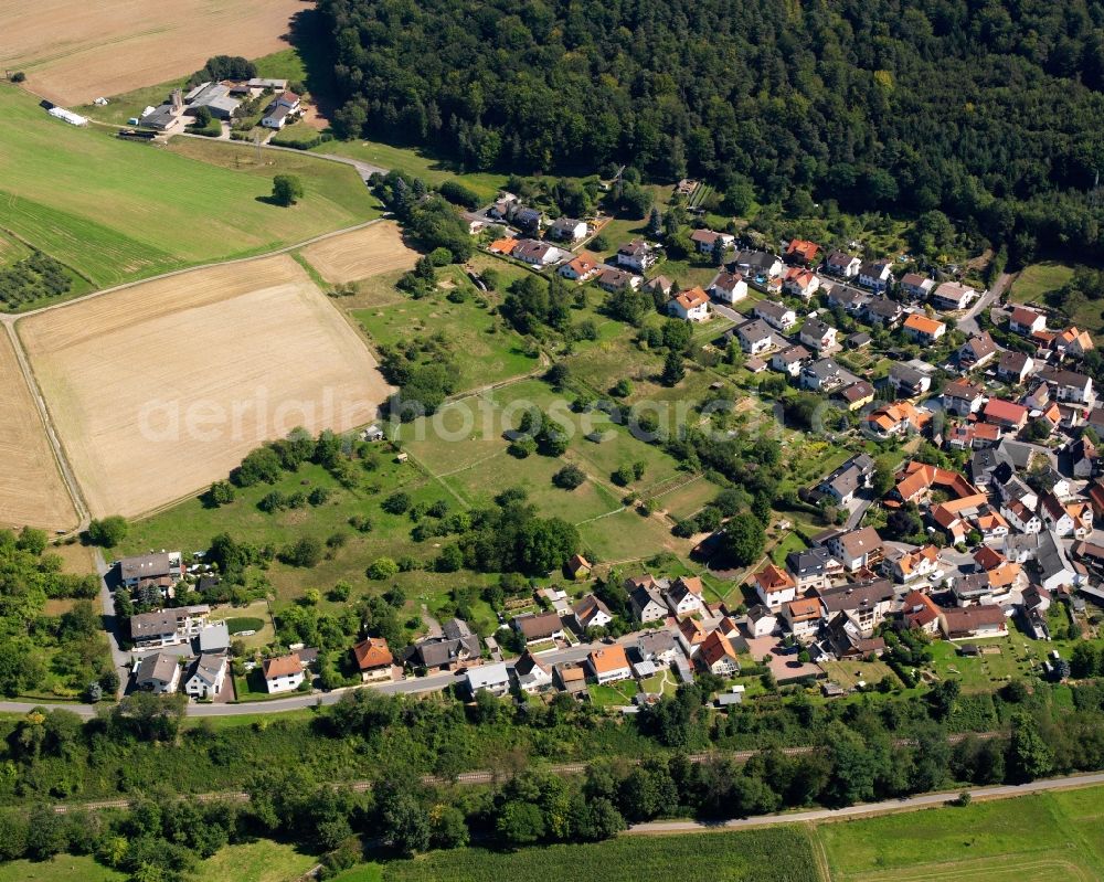 Aerial image Hetschbach - Village - view on the edge of forested areas in Hetschbach in the state Hesse, Germany