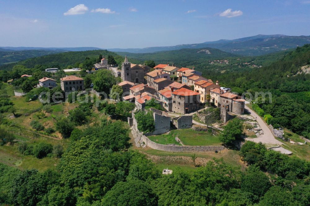 Hum from above - Village - view on the edge of forested areas in Hum in Istrien - Istarska zupanija, Croatia