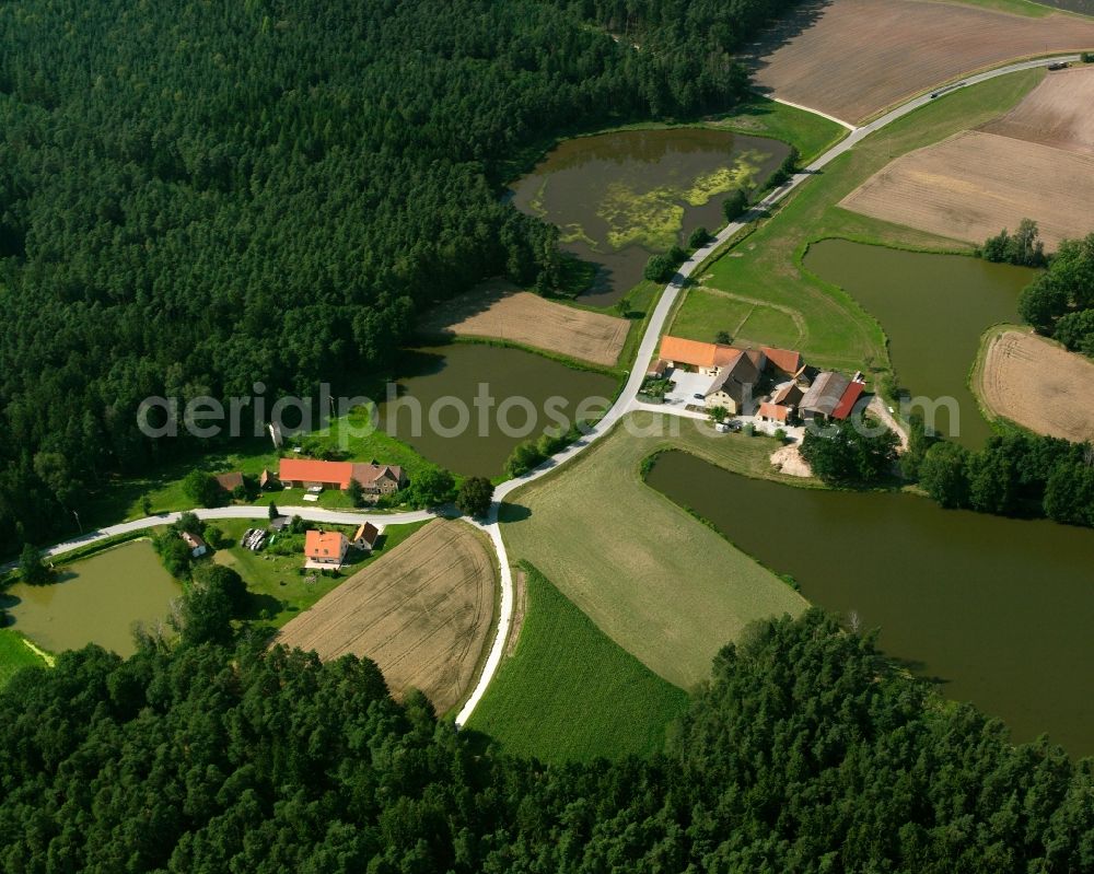 Aerial image Kaltenkreuth - Village - view on the edge of forested areas in Kaltenkreuth in the state Bavaria, Germany