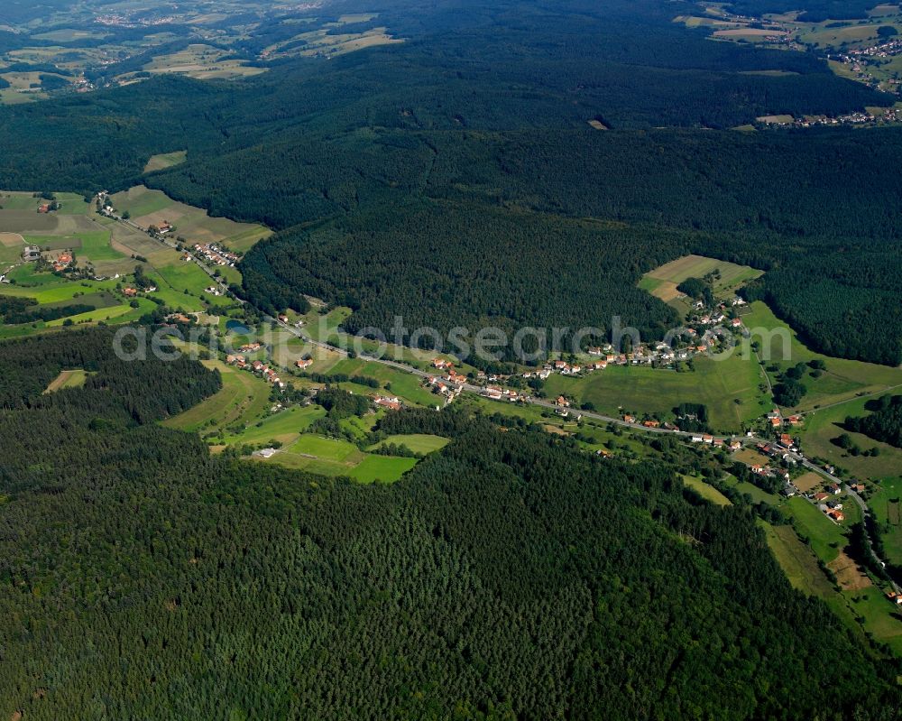 Aerial image Ober-Hiltersklingen - Village - view on the edge of forested areas in Ober-Hiltersklingen in the state Hesse, Germany