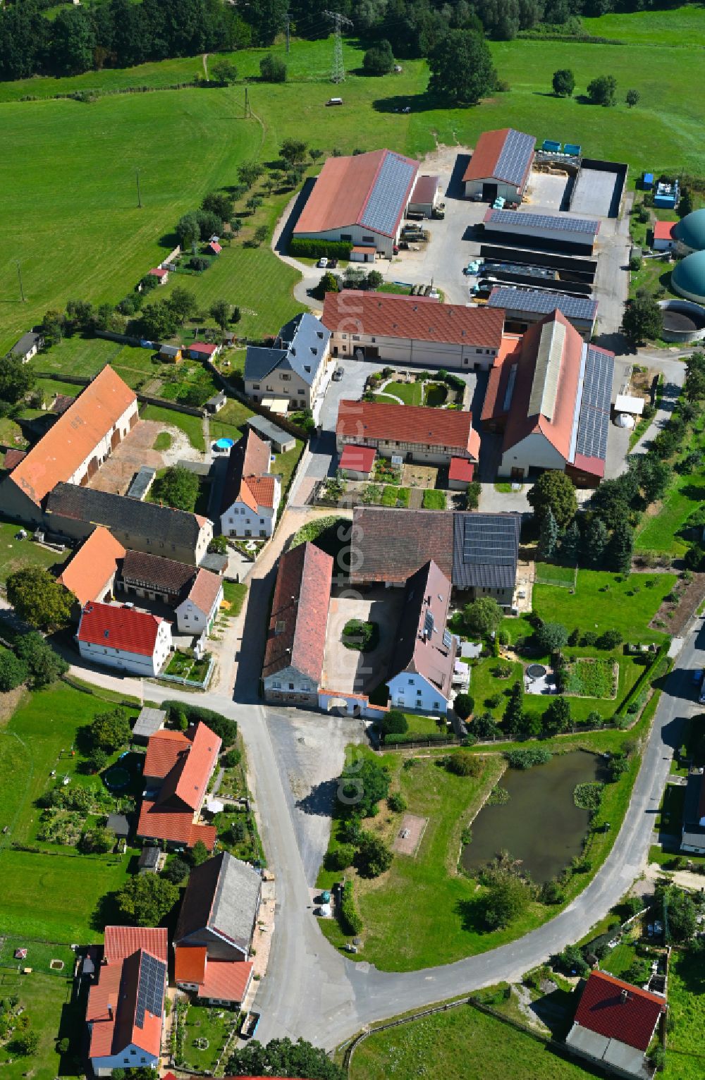 Aerial photograph Pöhla - Village - view on the edge of forested areas in Pöhla in the state Thuringia, Germany