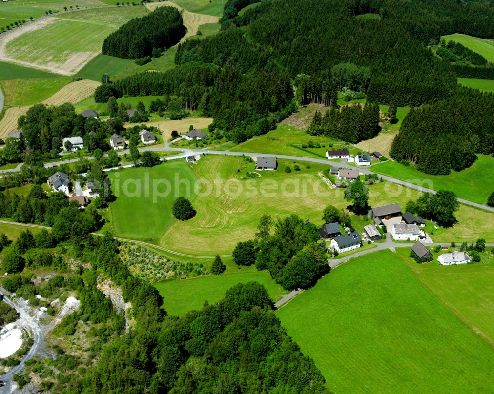 Aerial photograph Poppengrün - Village - view on the edge of forested areas in Poppengrün in the state Bavaria, Germany