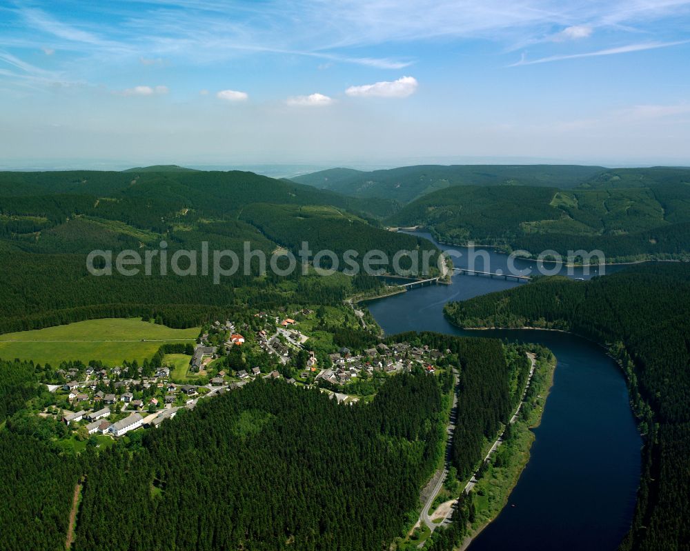 Aerial photograph Schulenberg im Oberharz - Village - view on the edge of forested areas in Schulenberg im Oberharz in the state Lower Saxony, Germany