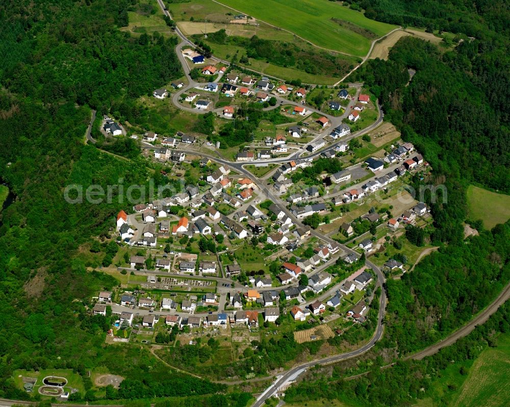 Sonnenberg-Winnenberg from above - Village - view on the edge of forested areas in Sonnenberg-Winnenberg in the state Rhineland-Palatinate, Germany