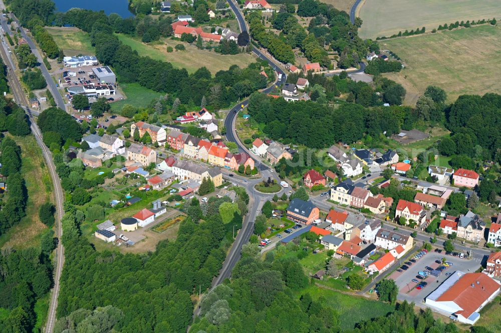 Aerial image Treuenbrietzen - Village - view on the edge of forested areas in Treuenbrietzen in the state Brandenburg, Germany