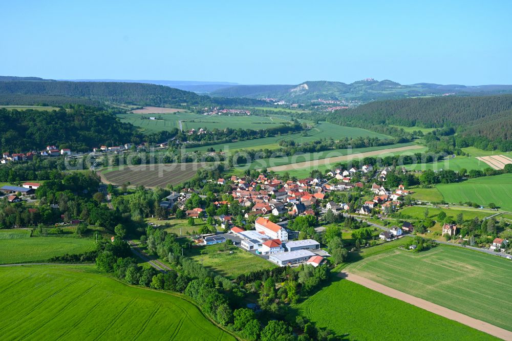 Uhlstädt-Kirchhasel from the bird's eye view: Village - view on the edge of forested areas in Uhlstädt-Kirchhasel in the state Thuringia, Germany