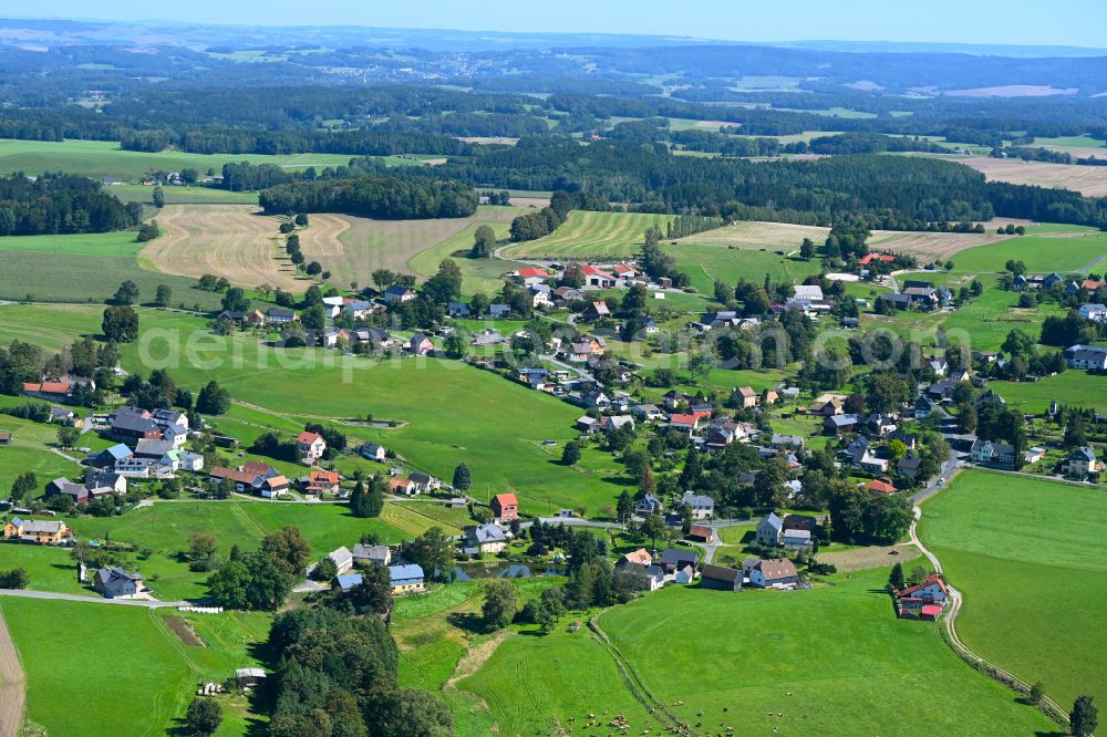 Waldkirchen from the bird's eye view: Village - view on the edge of forested areas in Waldkirchen in the state Saxony, Germany